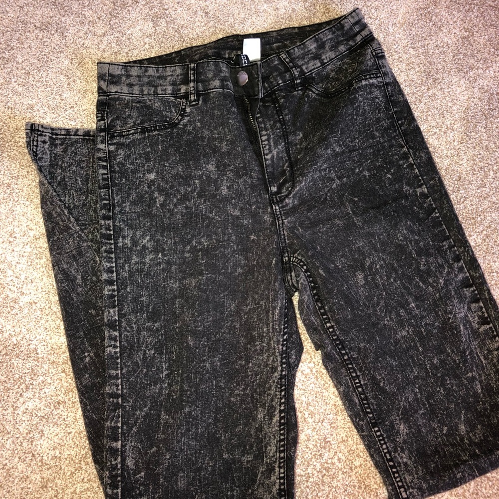 Divided High Waisted Black Jeans